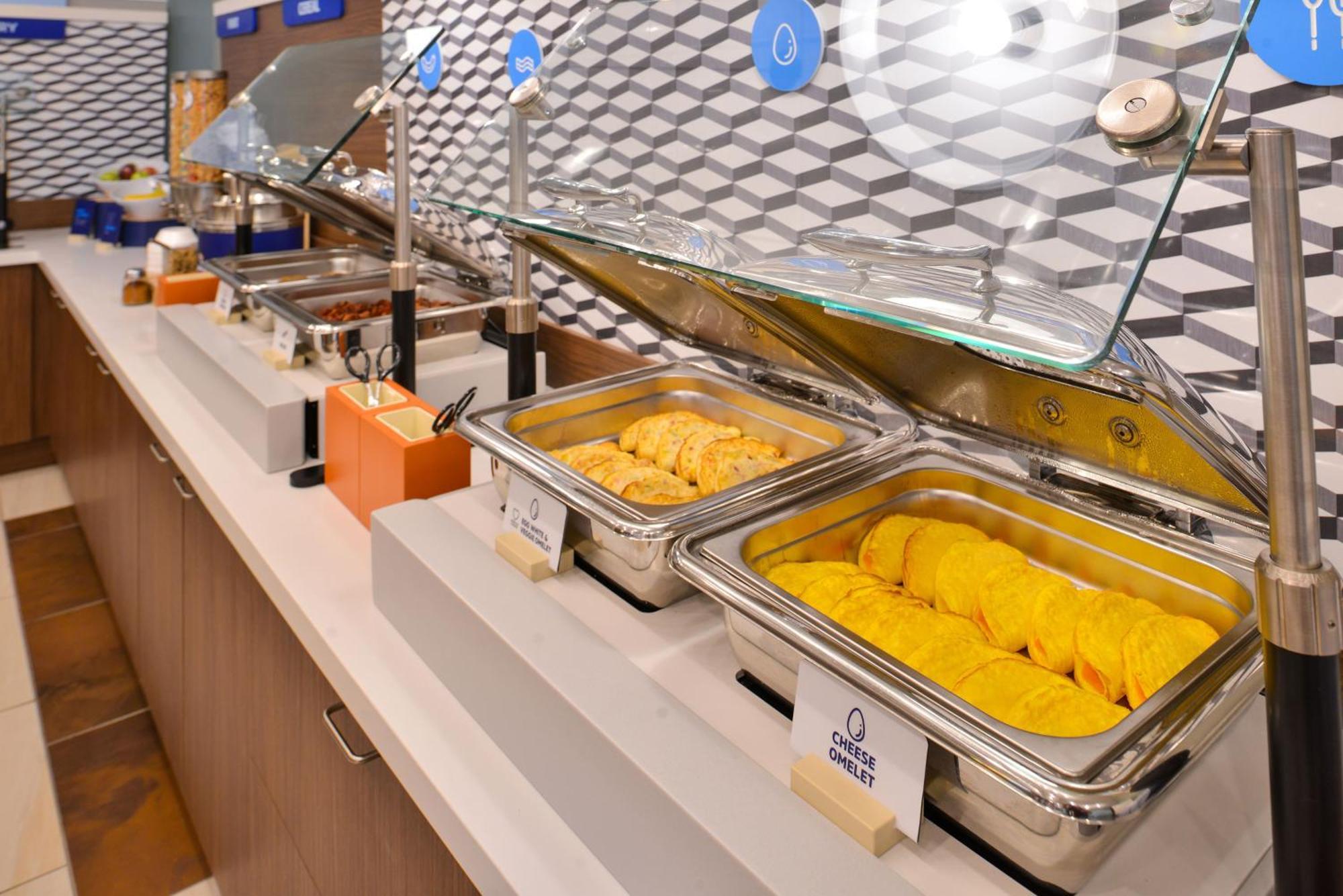 Holiday Inn Express Hotel & Suites Mount Airy By Ihg Luaran gambar